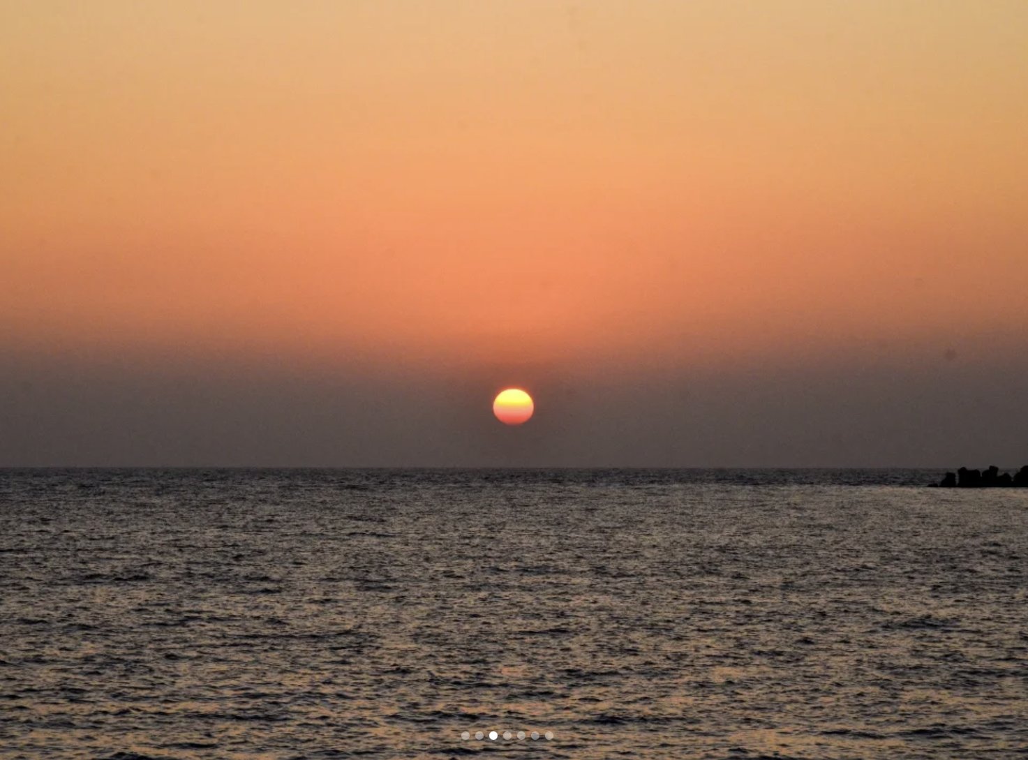 西子灣冬日夕陽落海，三分構圖